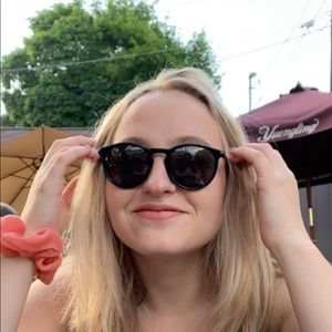 Meet your Posher, Zach